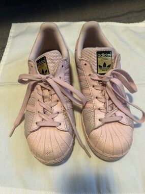 adidas Women’s Pastel Pink Shell-Toe Sneakers